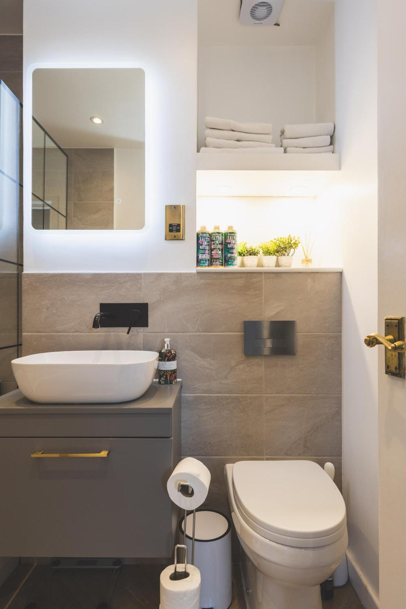 Luxurious 1-Bedroom Apartment In Kensington Londyn Zewnętrze zdjęcie